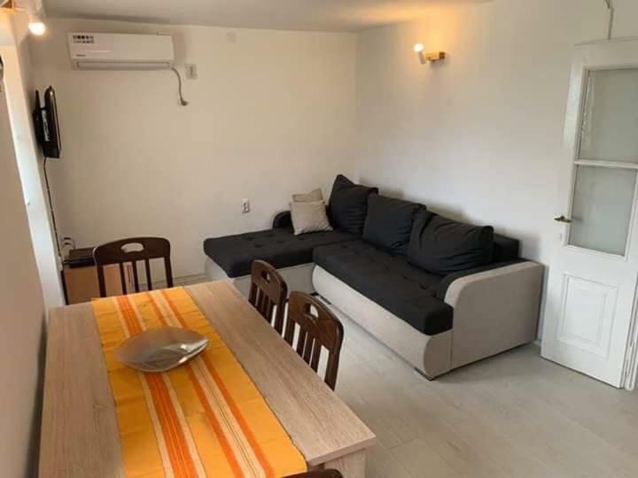 Apartments Dabovic Kotor Luaran gambar